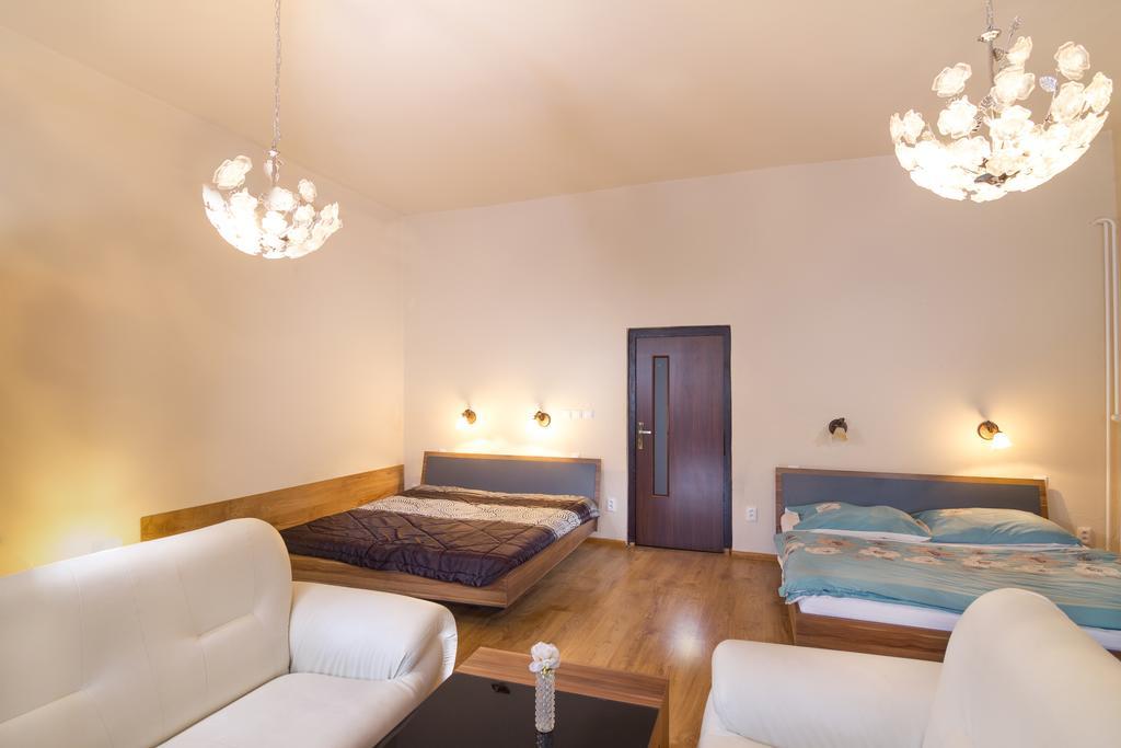 Penzion Grand Košice Δωμάτιο φωτογραφία